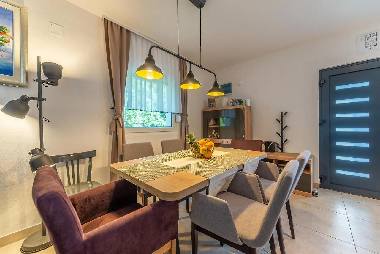 Villa Zora, Starigrad Paklenica, Seline Croatie